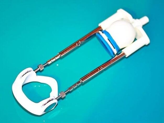 要延长阴茎，您可以使用一种特殊的装置 - 延长器。